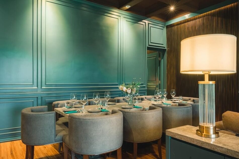Fine Dining Jakarta: Panduan Memilih Restoran Makanan Enak & Tempat Nyaman